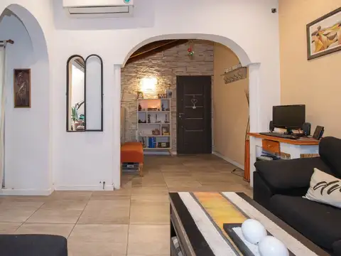 Depto Tipo Casa en Venta de 3 dormitorios