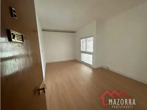 Gral J J De Urquiza 4436 , Piso 2