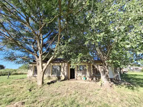 VENTA Casa 3 dormitorios con parrillero en Andino