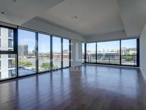 Departamento en venta con cochera en Puerto Madero