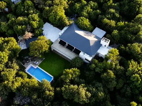 Casa en Venta en El Bosque, Countries y Barrios Cerrados en Cordoba Capital
