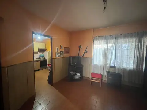 Depto Tipo Casa en Venta con 1 cocheras