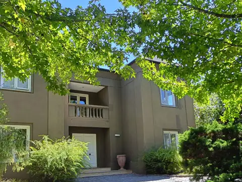 Venta de casa en barrio Septiembre de Escobar