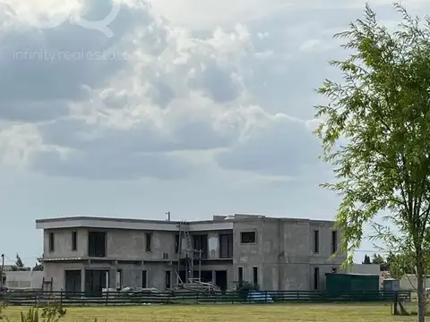 Casa en venta a terminar con financiaciòn  - OPORTUNIDAD 