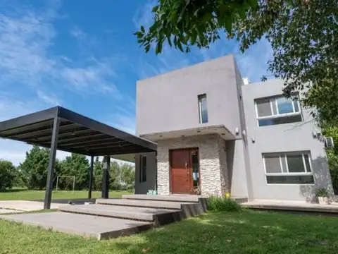 Casa en Venta en Oliveros, Iriondo