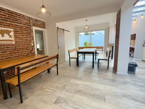 Casa 4 ambientes con 1 baño