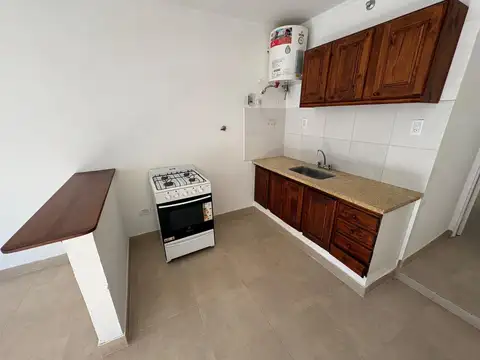Depto Tipo Casa en Alquiler de 1 dormitorio
