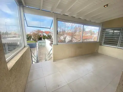 BERAZATEGUI APTO CREDITO 2 AMB  TERRAZA Y COCHERA