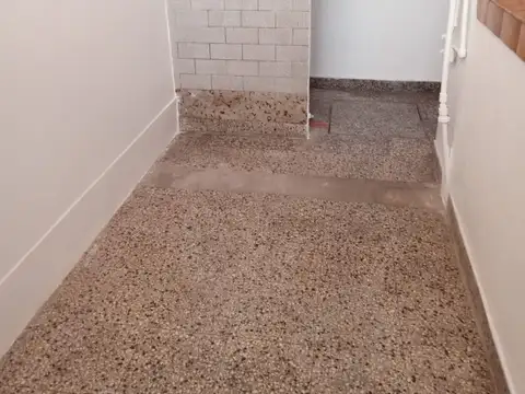 Departamento tipo casa en alquiler en San Justo