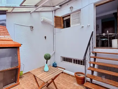 Venta PH Triplex 3 ambientes cochera terraza Pompeya