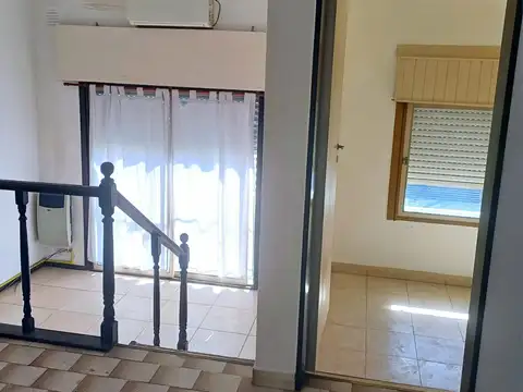 Alquiler departamento 2 amb en Rivadavia 350 Pilar Pcia Buenos Aires.