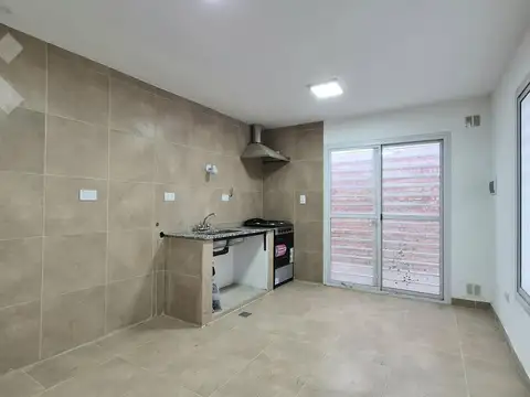 Casa en Alquiler en Neuquen, $ 1.350.000
