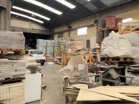 Galpon en Venta en Tablada, USD 900.000