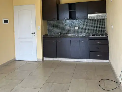 ALQUILER MONOAMBIENTE ITATI PERON -SAN MIGUEL