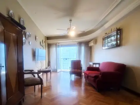 Depto 106 mtrs, frente, luminoso, piso 5, apto profesional, bauleral