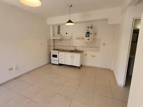 Departamento un ambiente con cochera en Venta - Morón