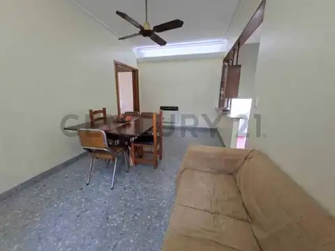 Pumacahua 1400, Piso 1