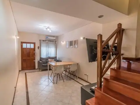 Depto Tipo Casa en Venta al Este