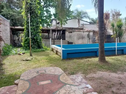 Casa 4 ambientes con 1 baño