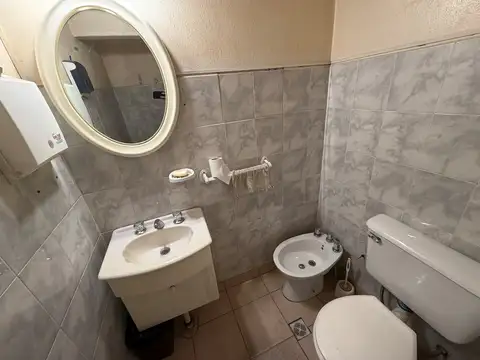 Local en Venta 25 años