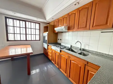 Casa en Alquiler en Villa Ortuzar, USD 1.900