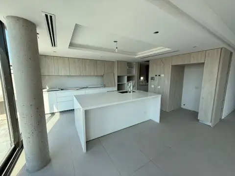 Departamento 4 ambientes con 5 baños