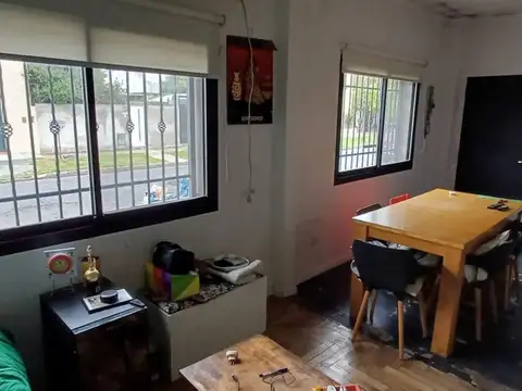 Depto Tipo Casa en Venta en Hurlingham, USD 90.000