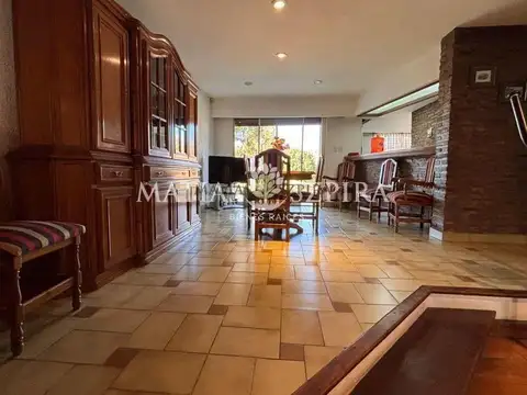 Casa en Venta en Paso del Rey, USD 155.000