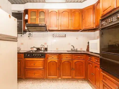 VENTA CASA  EN AVELLANEDA