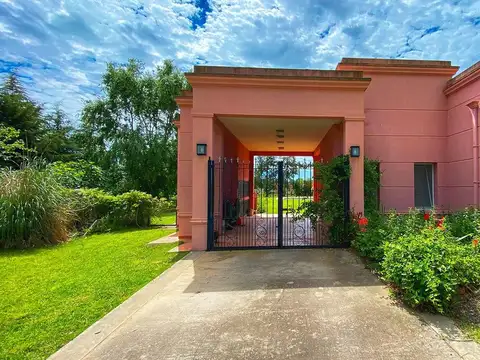 Casa 3 ambientes con 3 baños