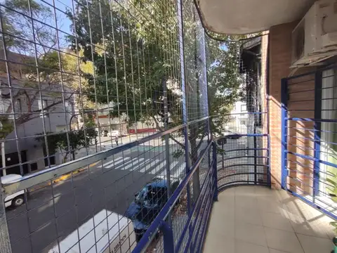 Depto Tipo Casa en Venta en Villa del Parque, USD 139.000