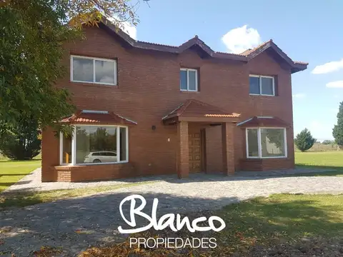 Casa  en Venta en Los Alcanfores, Pilar, G.B.A. Zona Norte
