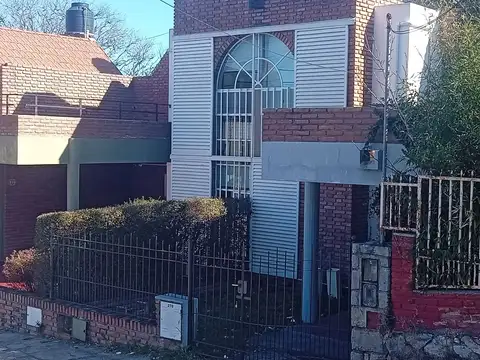 Casa en Venta en La Falda, USD 75.000