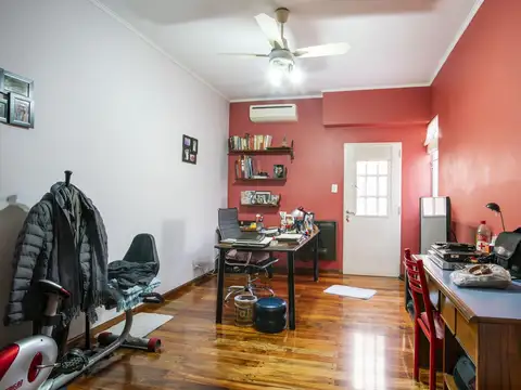 Depto Tipo Casa en Venta de 4 dormitorios