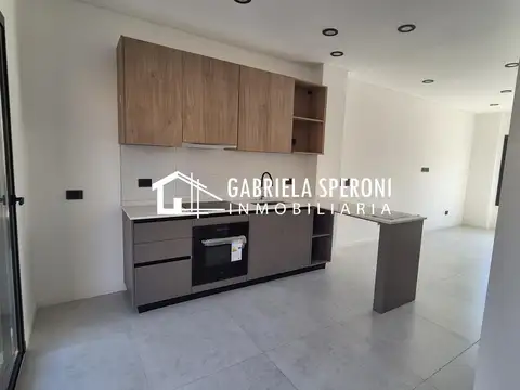 Depto Tipo Casa en Venta con 1 cochera