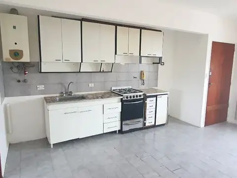 Estrada 1400