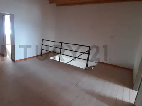 Calle 34 e/ 134 y 135 , Piso 1