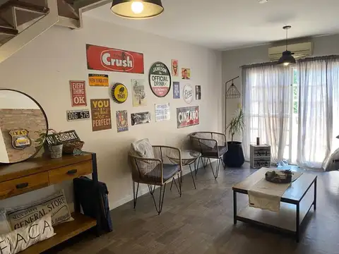 Casa  en Venta en Ciudad Jardin, Tres de Febrero, G.B.A. Zona Oeste