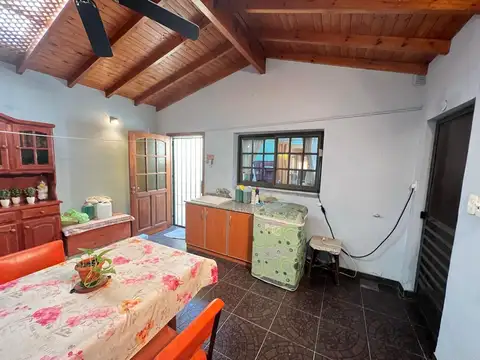 PH EN VENTA PARRILLA TERRAZA LANUS 