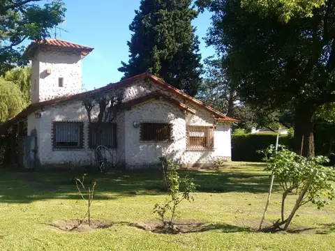Los Robles 700