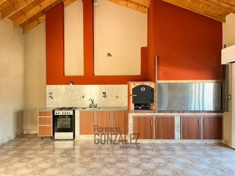 Depto Tipo Casa en Alquiler de 2 dormitorios