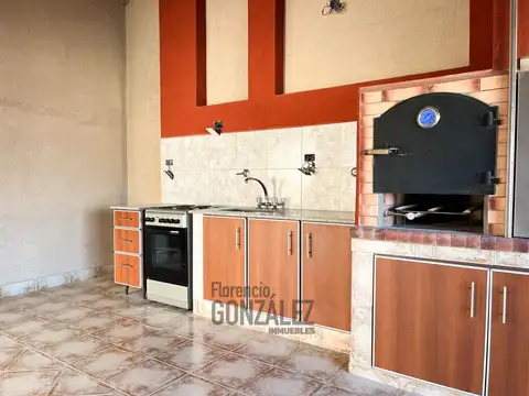 Depto Tipo Casa en Alquiler de 3 ambientes