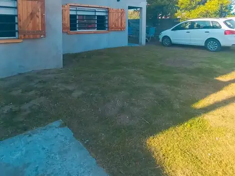 Casa en venta - 2 Dormitorios 1 Baño 2 Cocheras - 480Mts2 - San Clemente del Tuyú