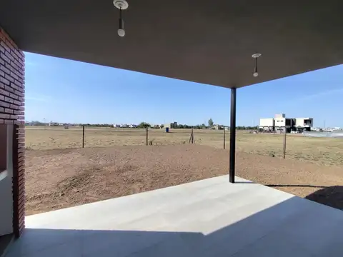 Casa en Alquiler A Estrenar