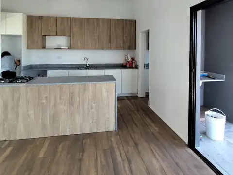 CASA 3 DORM EN ALQUILER ACQUAVISTA - DISP MAYO