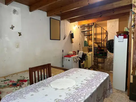 Depto Tipo Casa en Venta de 4 ambientes