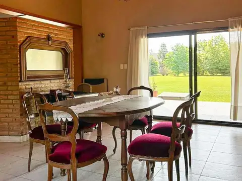 Casa en venta: Exaltación  de la Cruz.