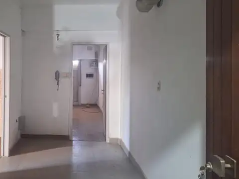 Departamento 6 ambientes con 5 baños