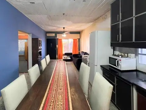 Casa 3 ambientes con 2 baños