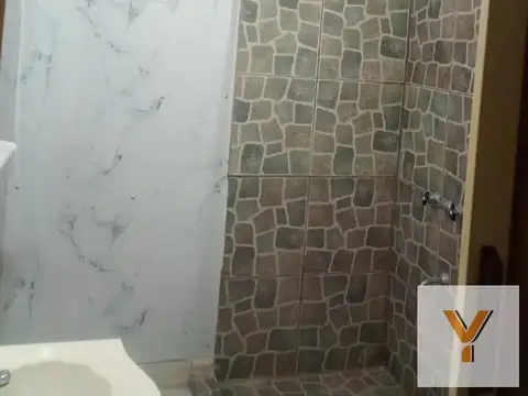 Depto Tipo Casa en Alquiler de 2 ambientes